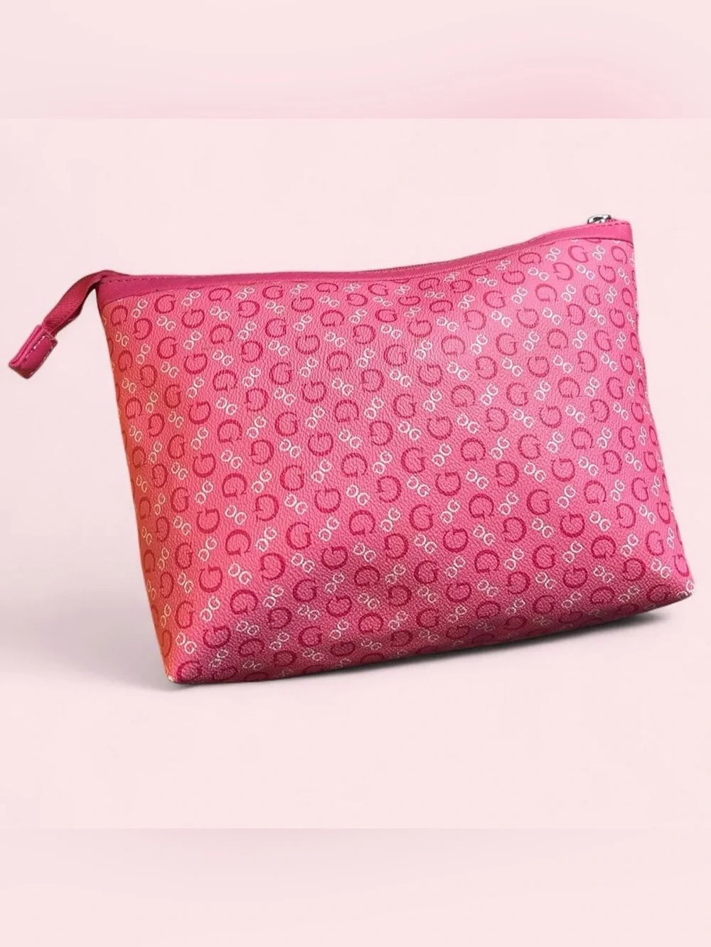 🩷GUESS Pink Signature Cosmetic Pouch🩷